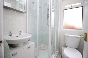 En-Suite- click for photo gallery